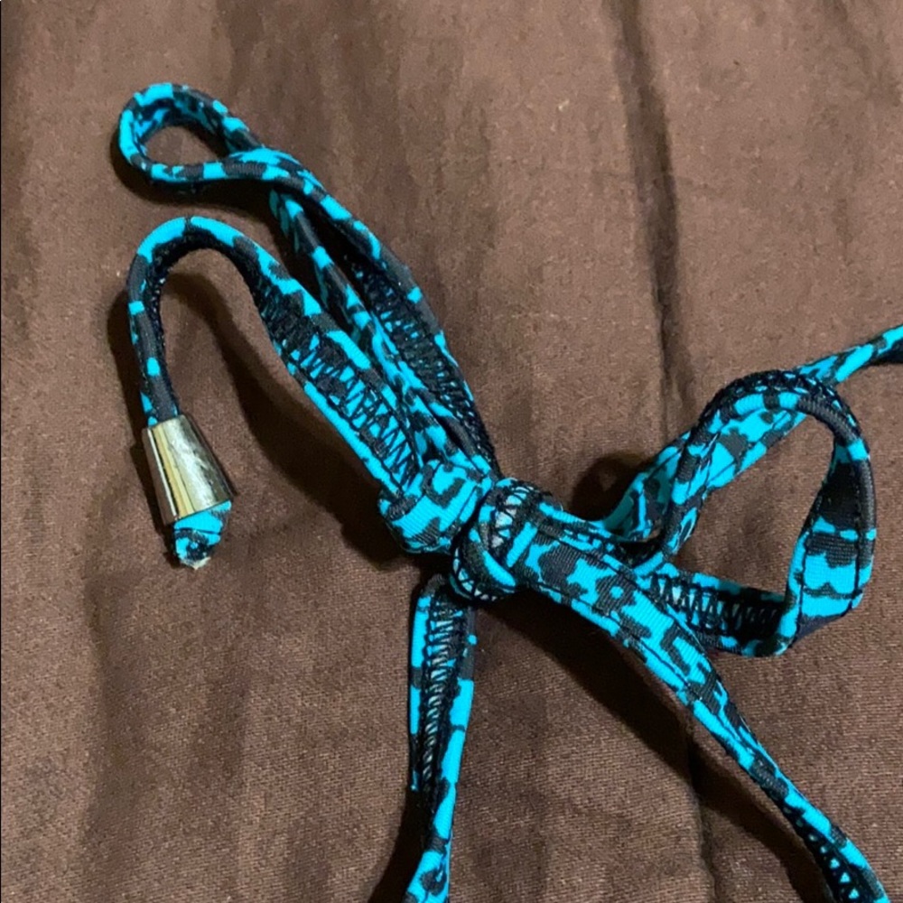 Women’s String Bikini. EUC! - Picture 3 of 8